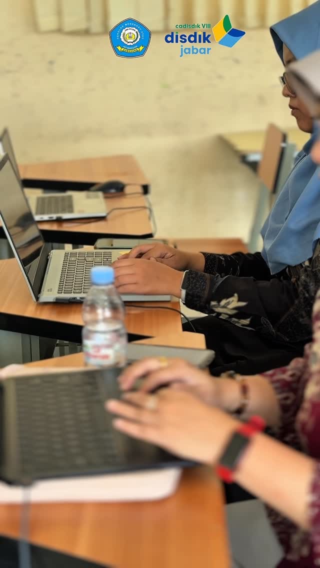 Post 5 by Official SMA Negeri Jatinangor on Instagram (video)