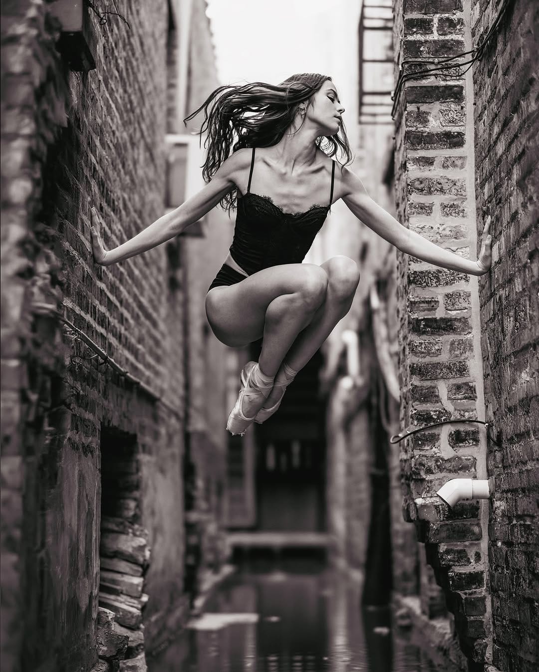 Post 10 by Tyler McAuley on Instagram (image)