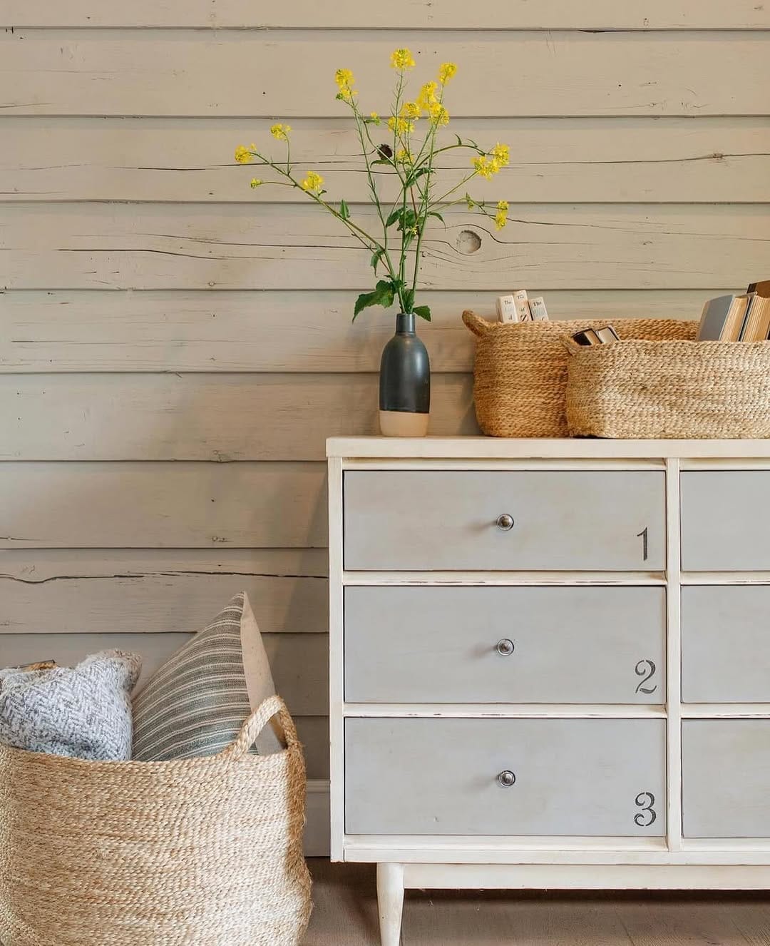 Post 3 by Ｄｏｖｅ Ｃｏｔｔａｇｅ 🕊 on Instagram (image)