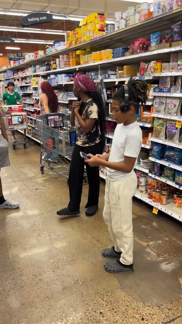 Post 6 by Ernest Lee on Instagram (video)