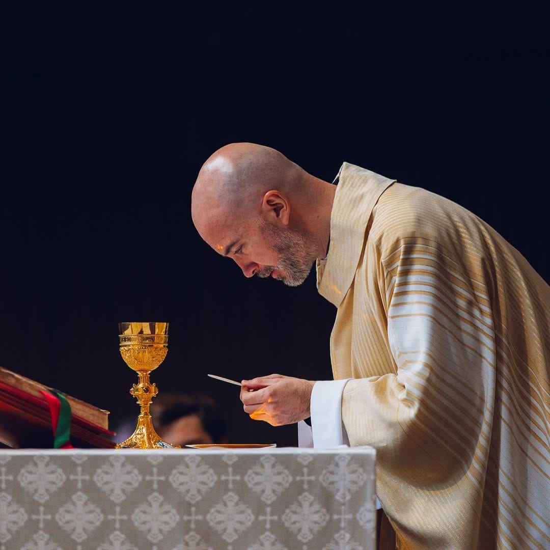 Post 3 by Fr. Jerónimo Espinosa on Instagram (carousel)