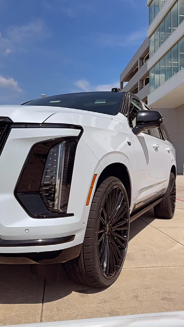 Post 6 by KB SELLS CADILLACS on Instagram (video)