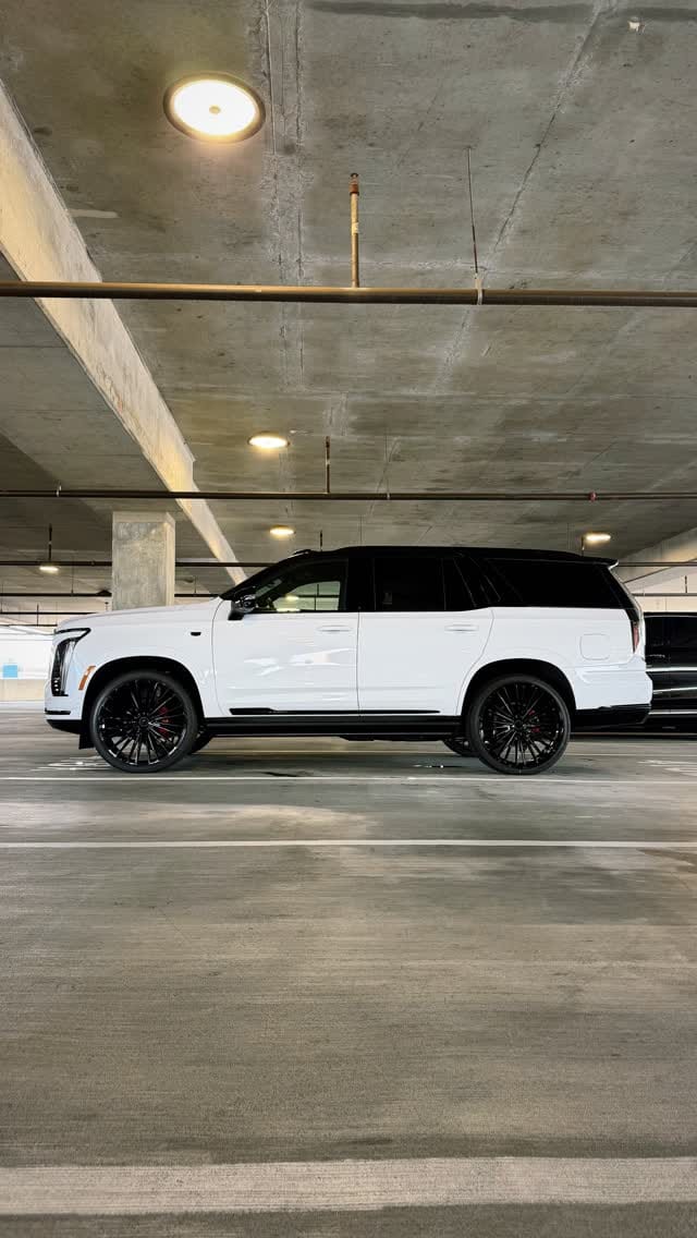 Post 5 by KB SELLS CADILLACS on Instagram (video)