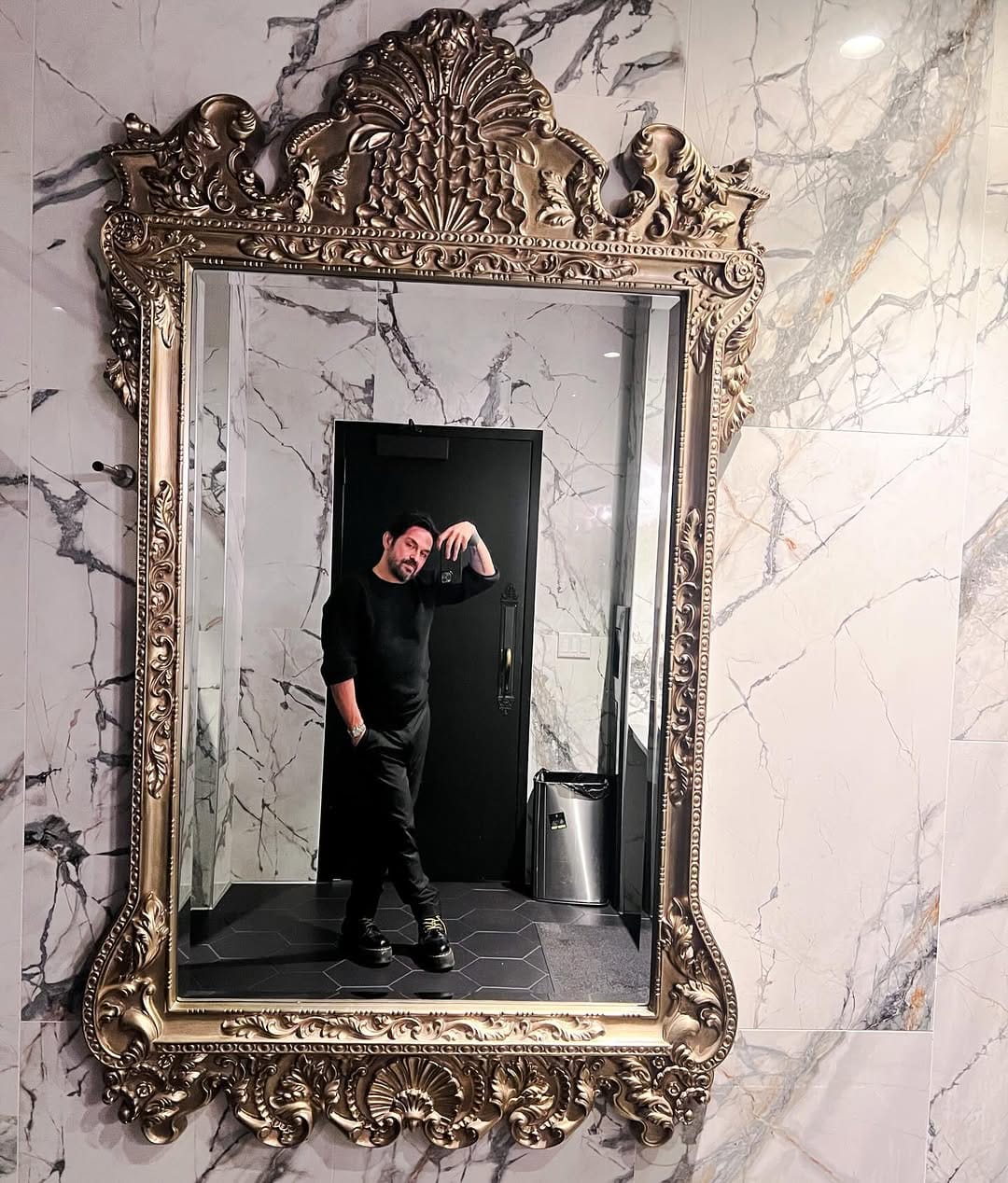 Post 10 by John Solis on Instagram (image)