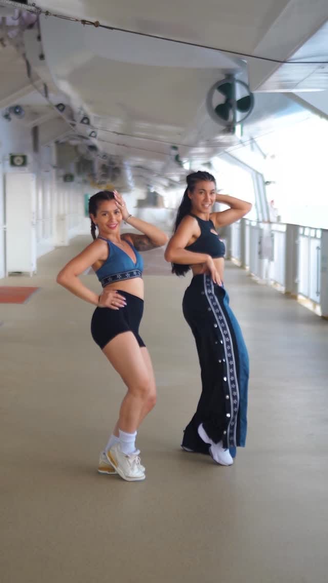 Post 6 by Ecem Özcan on Instagram (video)
