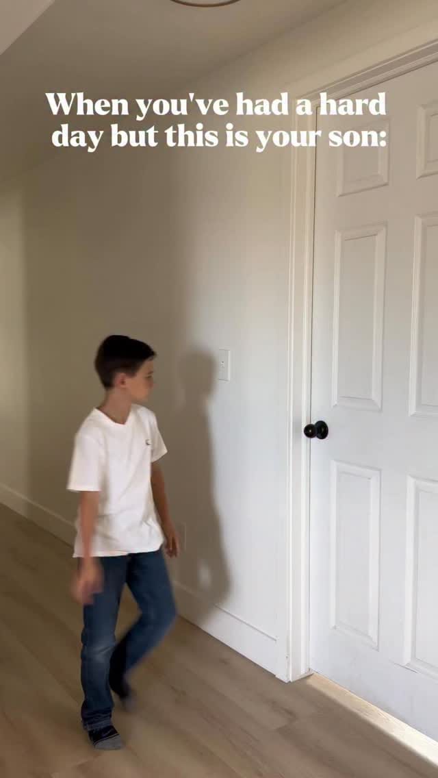Post 1 by Angela Holm on Instagram (video)