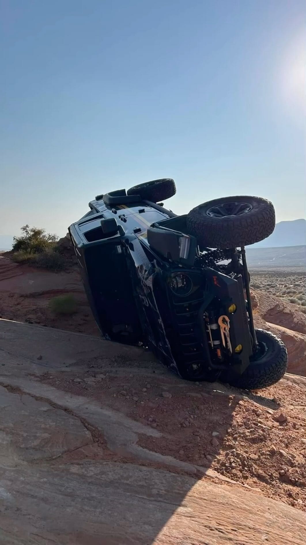 Post 4 by Red Rock Crawlers on Instagram (video)