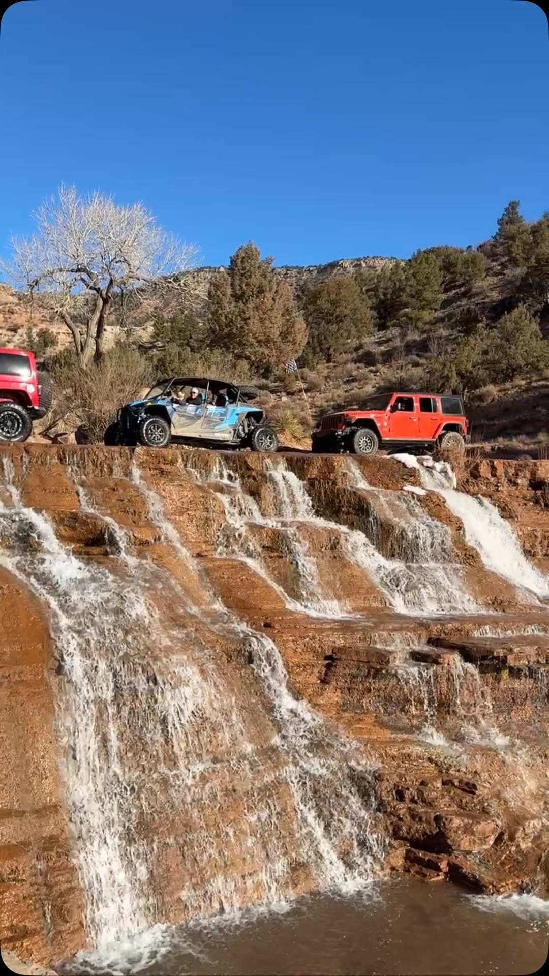 Post 3 by Red Rock Crawlers on Instagram (video)