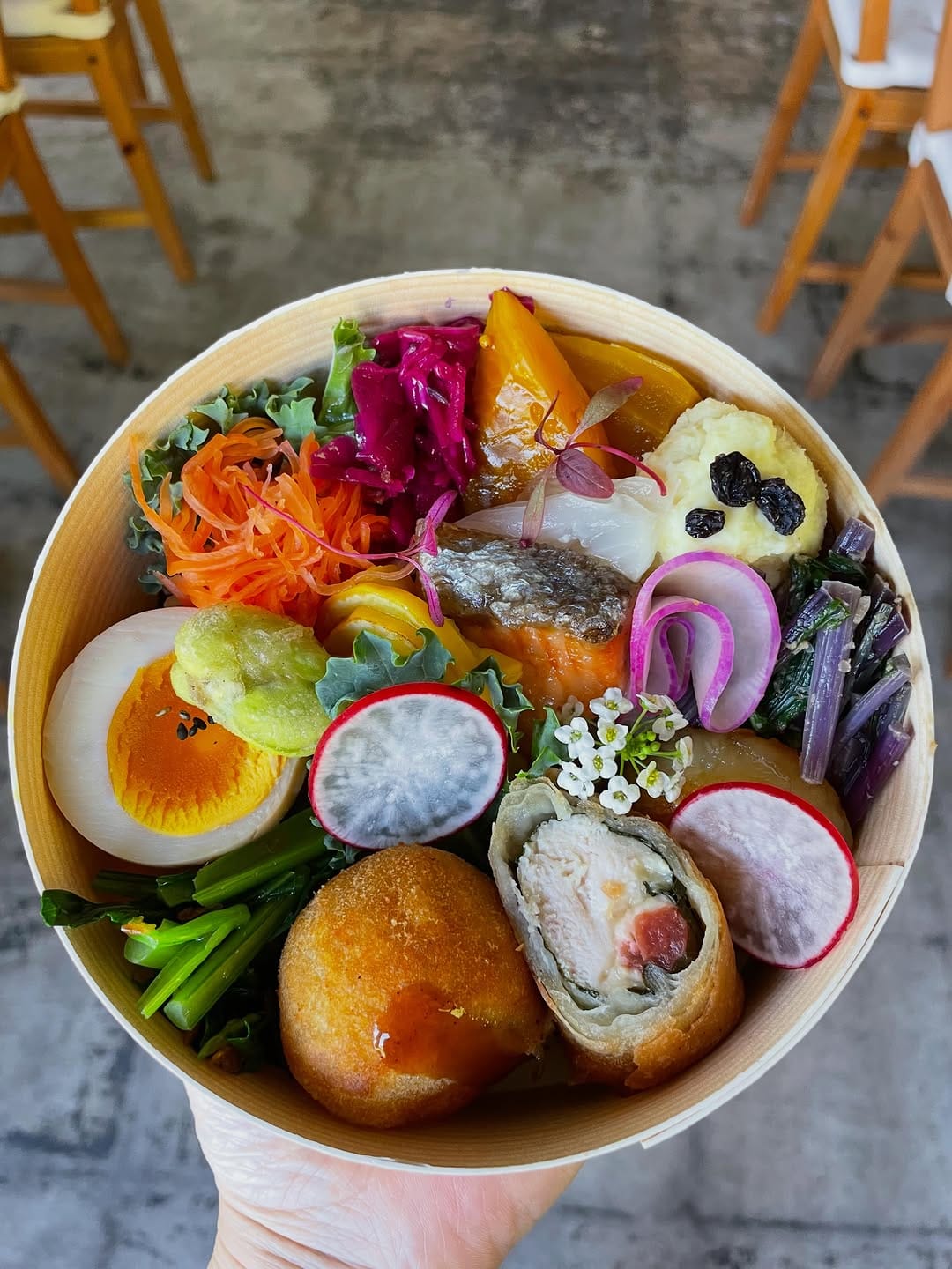 Post 2 by USAMI+finefood on Instagram (carousel)