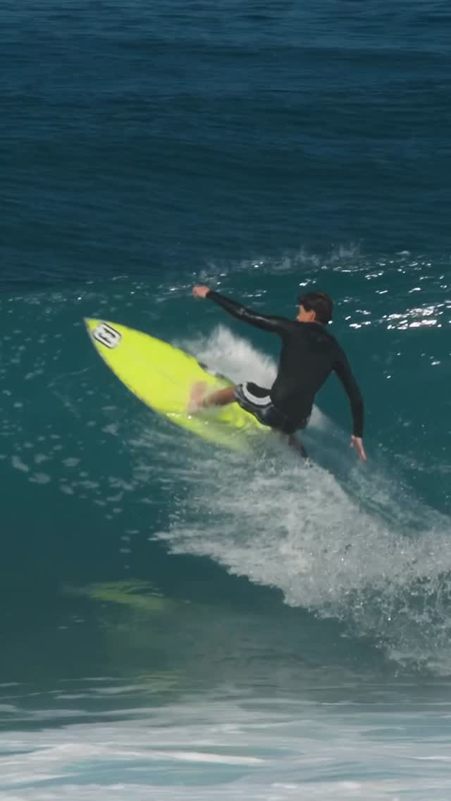 Post 8 by Cruz Dinofa on Instagram (video)