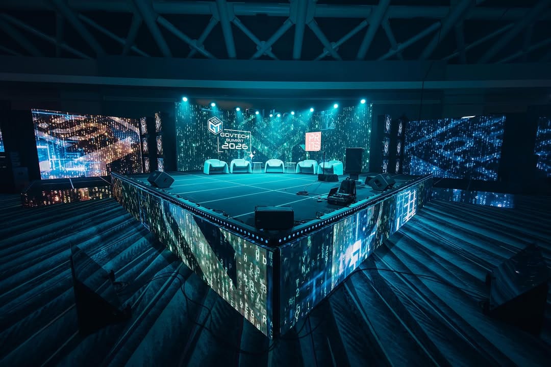 Post 3 by Lighting Design on Instagram (carousel)