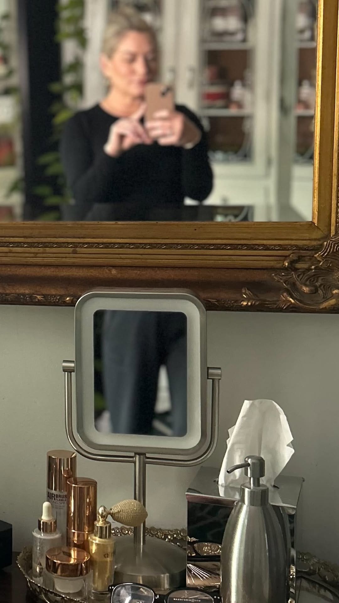 Post 5 by Christi Reynolds | Makeup, Education & Brides on Instagram (video)