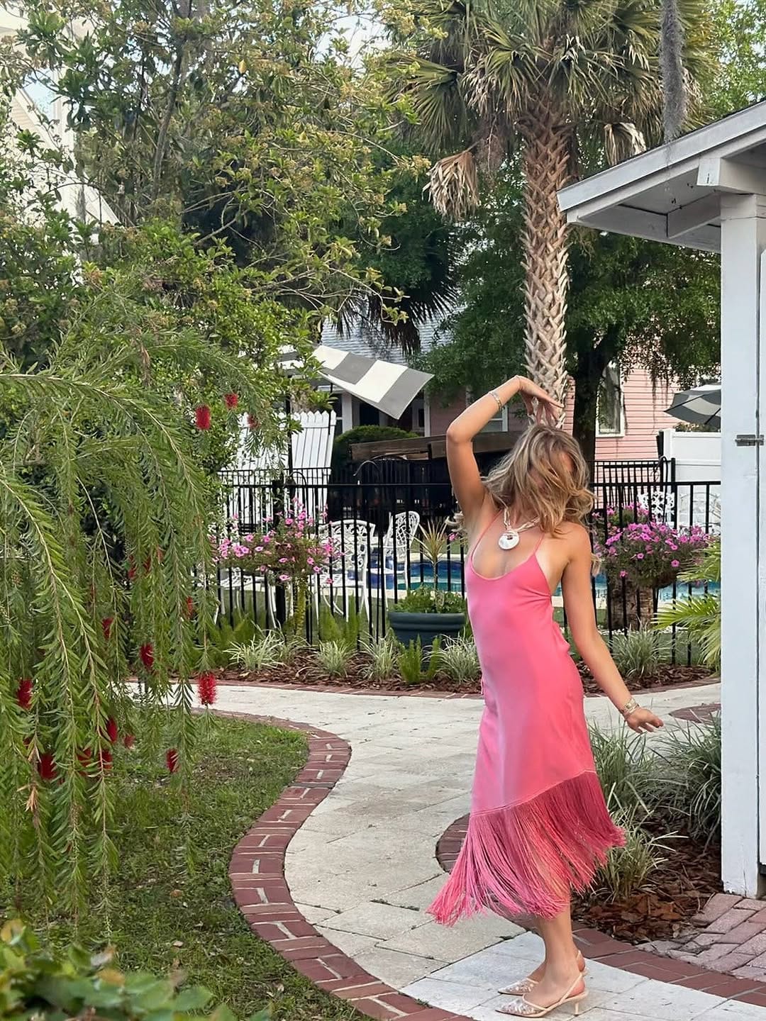 Post 3 by Delta Delta Delta on Instagram (carousel)