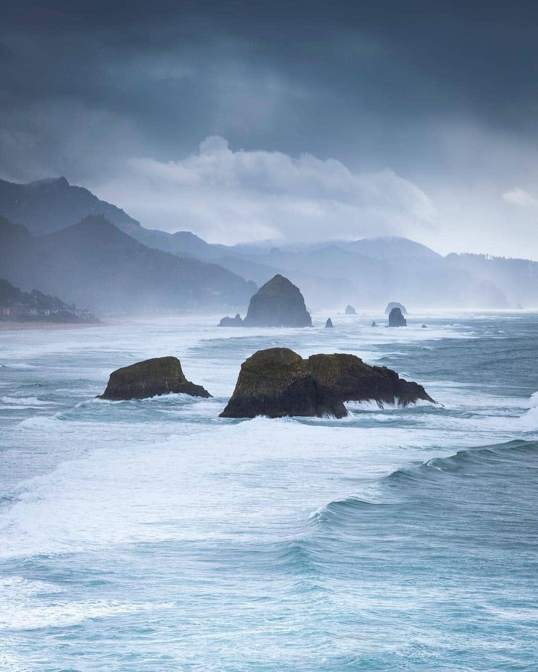 Post 6 by America | Travel |Art | Nature on Instagram (image)
