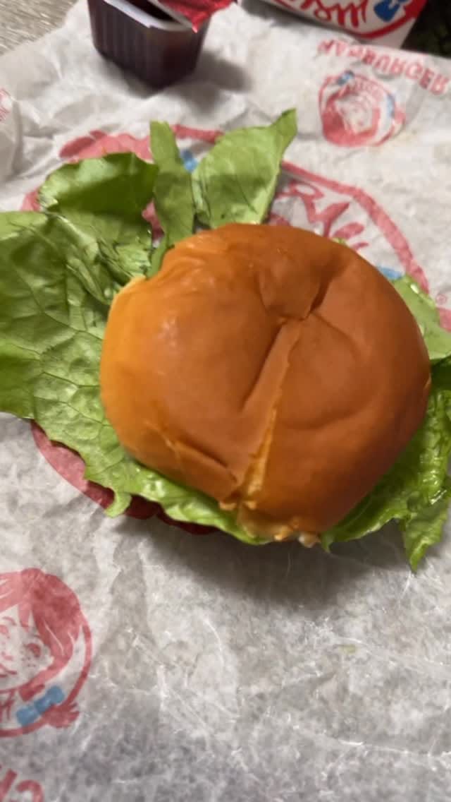 Post 6 by Julio Angel Muñoz on Instagram (video)