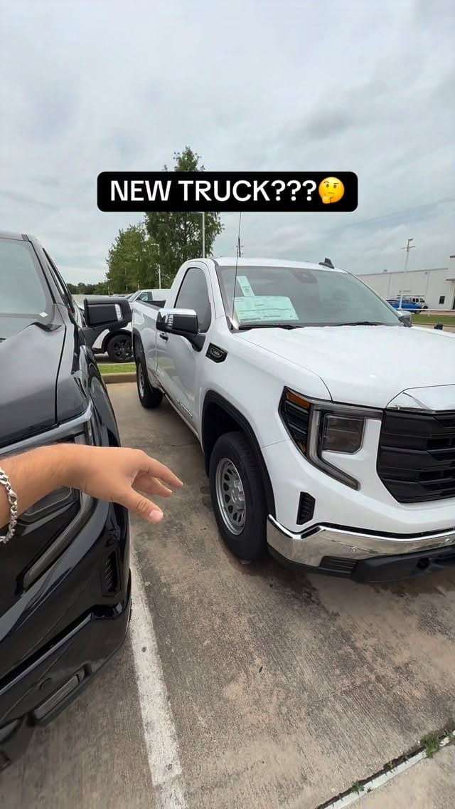Post 1 by Reyes on Instagram (video)