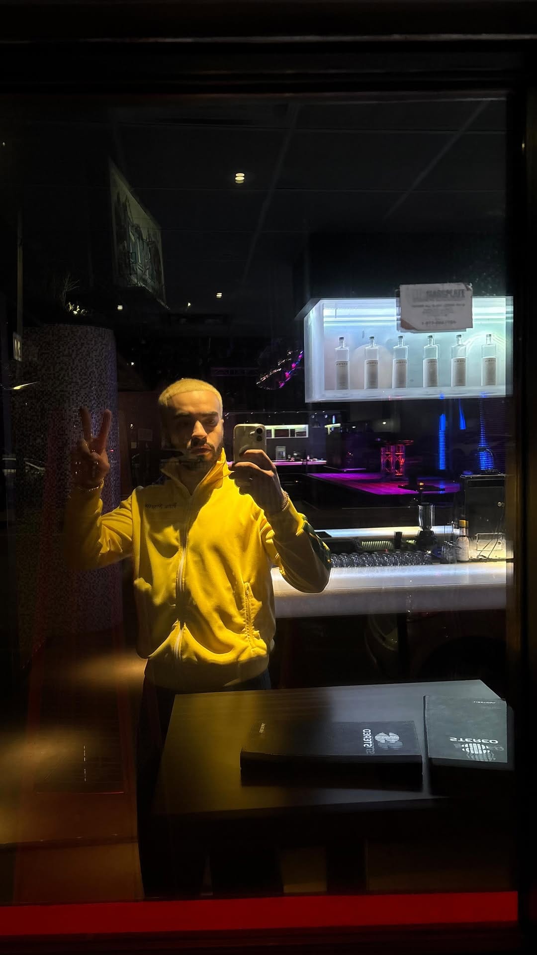 Post 2 by SOLOCELO on Instagram (video)