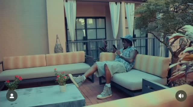 Post 2 by Ayo llari that shit FYE! on Instagram (video)
