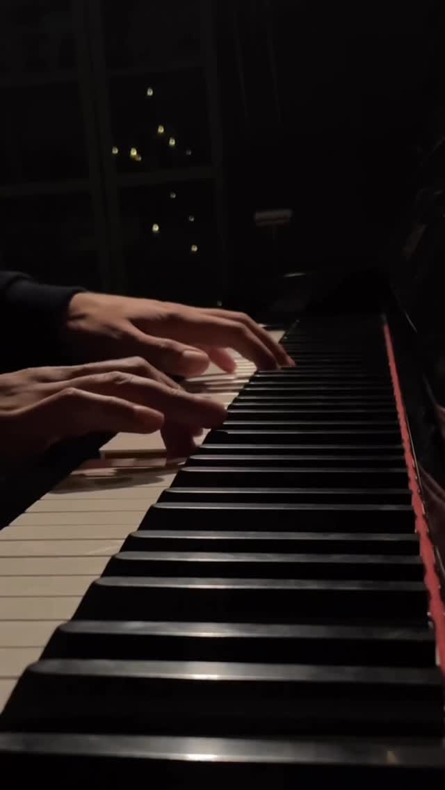 Post 10 by Diana Ramos on Instagram (video)