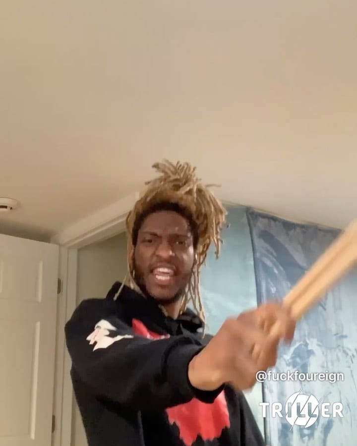 Post 10 by @foureign44 on Instagram (video)