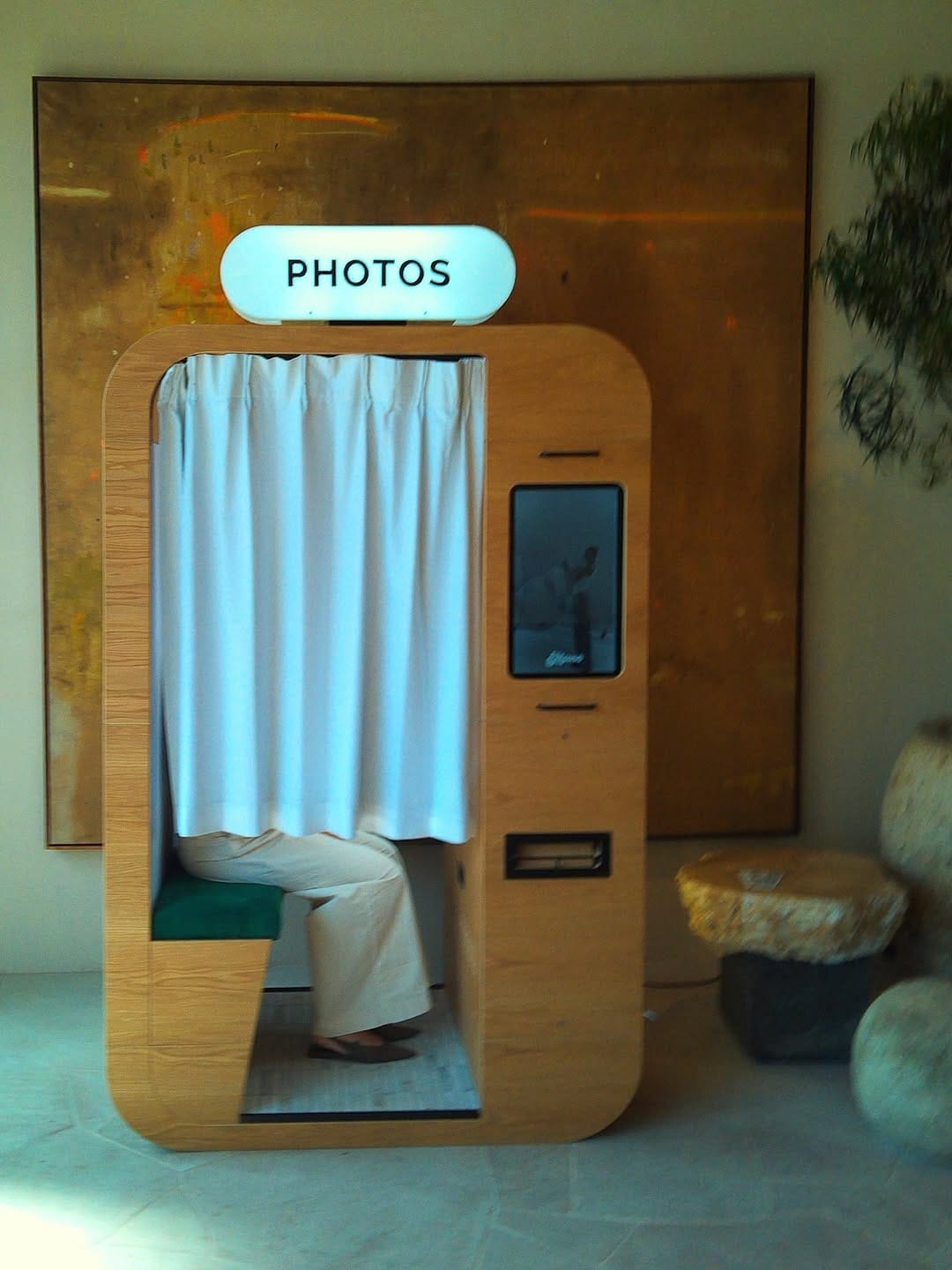 Post 10 by PHOTO BOOTH RENTALS SOCAL | TIPSY TWINS PHOTOBOOTH on Instagram (carousel)