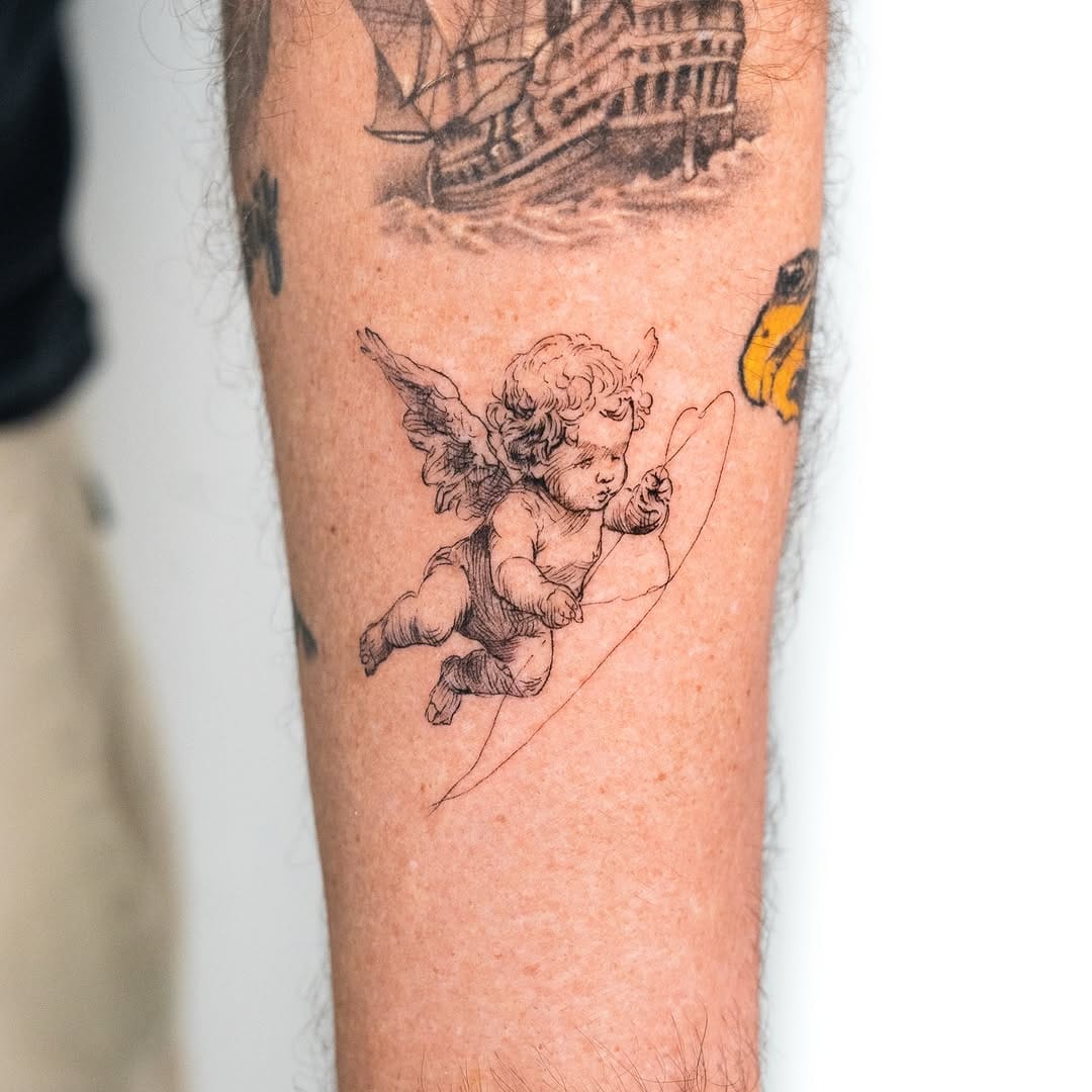 Post 7 by Tattoo artist💖Micro realism and Fine line on Instagram (carousel)