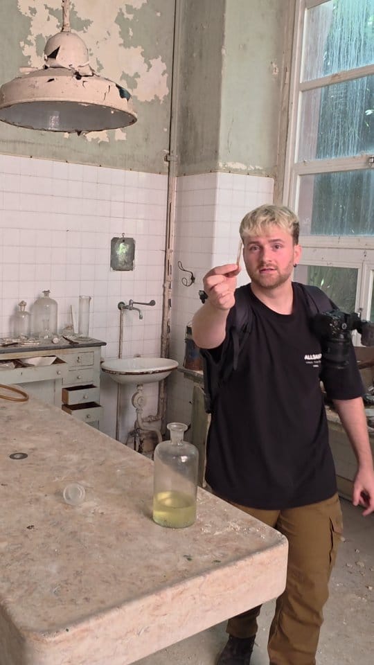 Post 7 by Josh on Instagram (video)