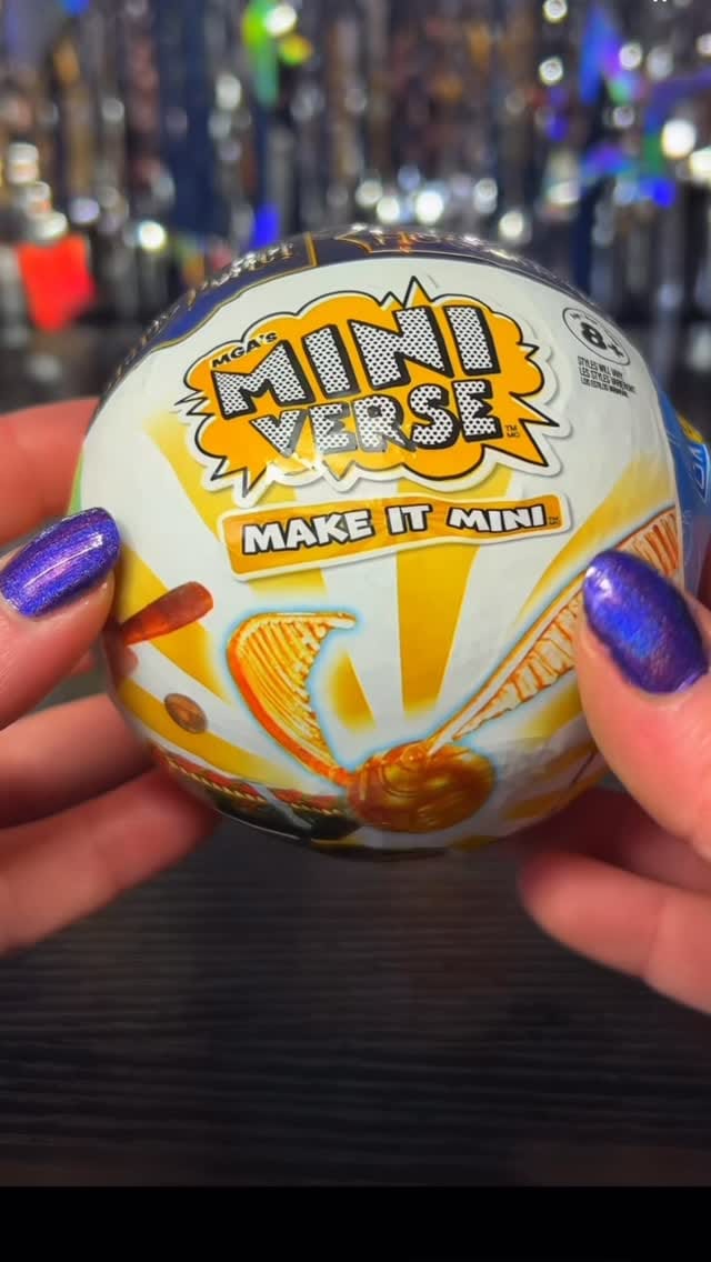 Post 5 by Cayla’s toy review on Instagram (video)