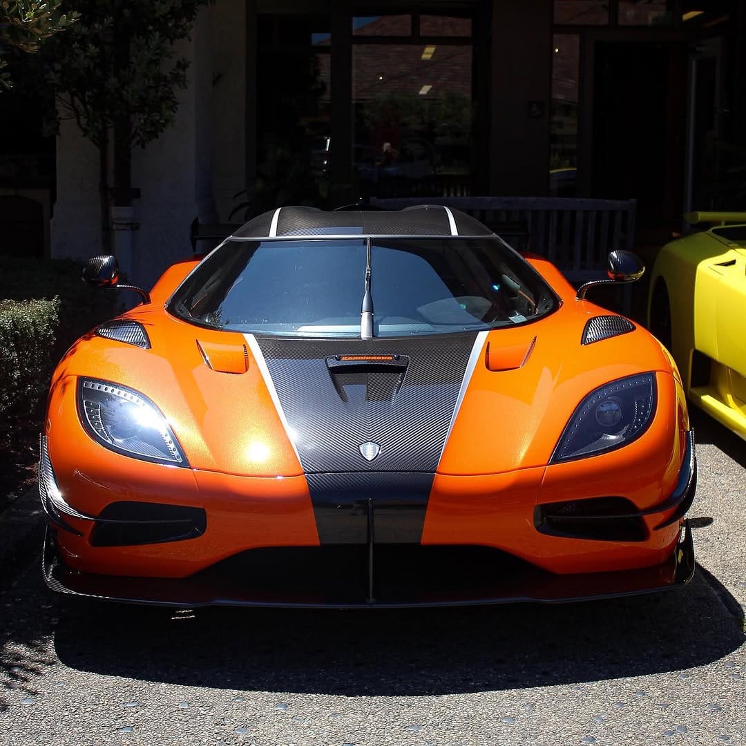 Post 1 by Nick Sarmiento  •  nas_photos on Instagram (carousel)