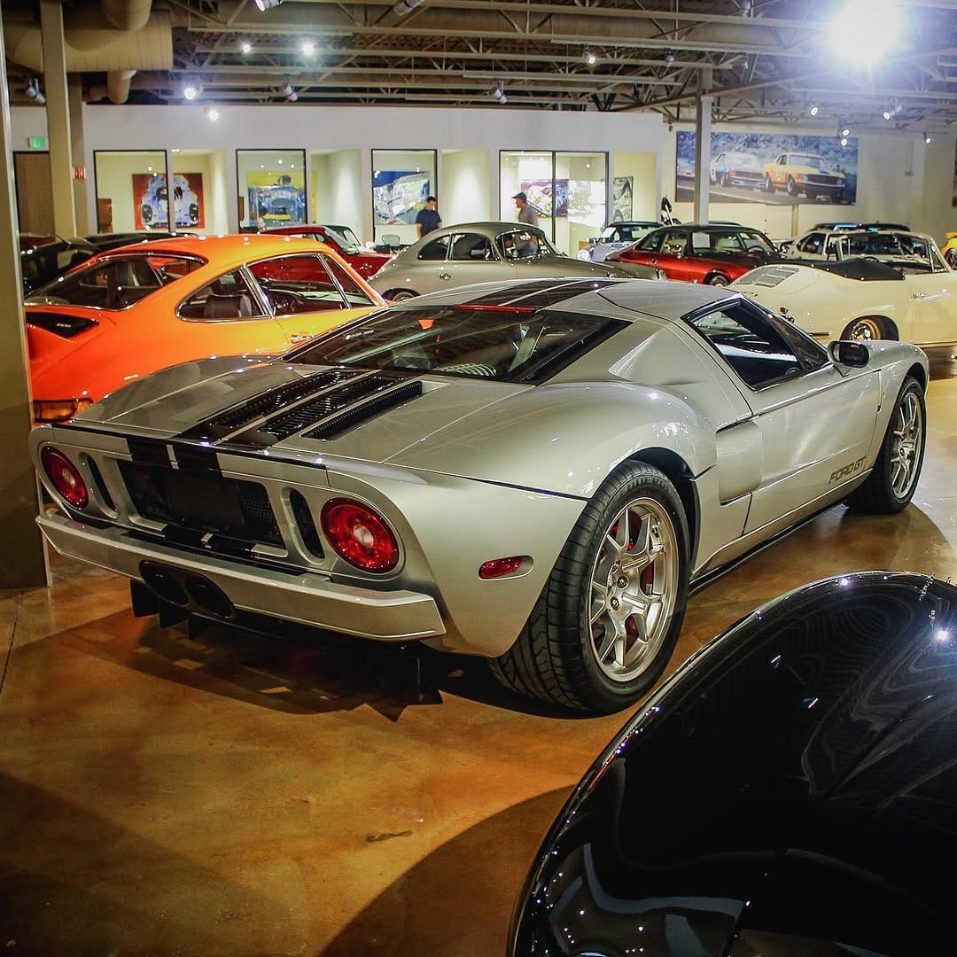 Post 3 by Nick Sarmiento  •  nas_photos on Instagram (carousel)