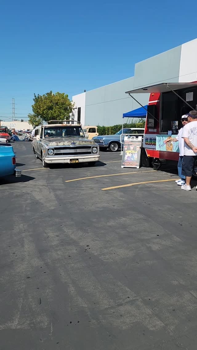 Post 9 by C10 FAMILIA ®️ on Instagram (video)
