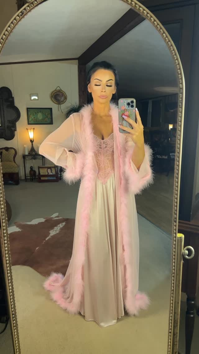 Post 9 by Kasey Merced on Instagram (video)