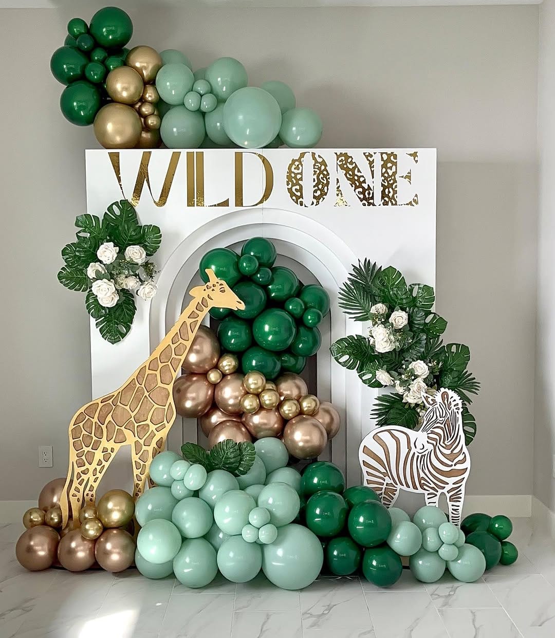 Post 9 by Balloon Decorations and Event Rentals Palm Beach on Instagram (carousel)