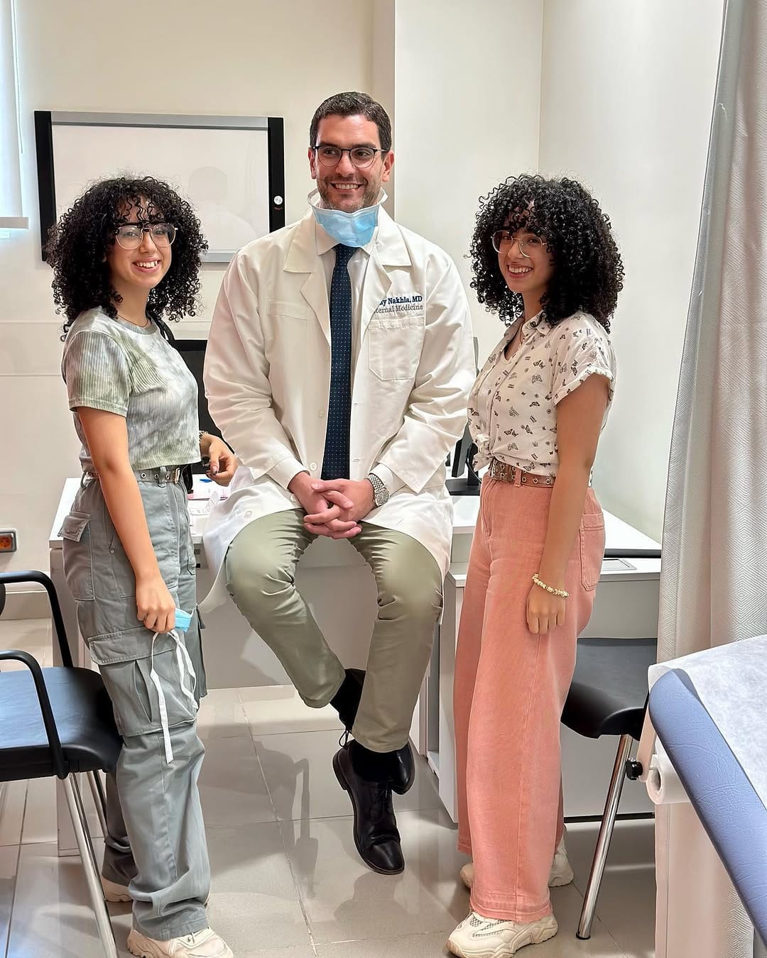 Post 10 by 𝗗𝗿. 𝗥𝗮𝗺𝗶 𝗡𝗮𝗸𝗵𝗹𝗮, MD, MRCP, ESEGH on Instagram (carousel)