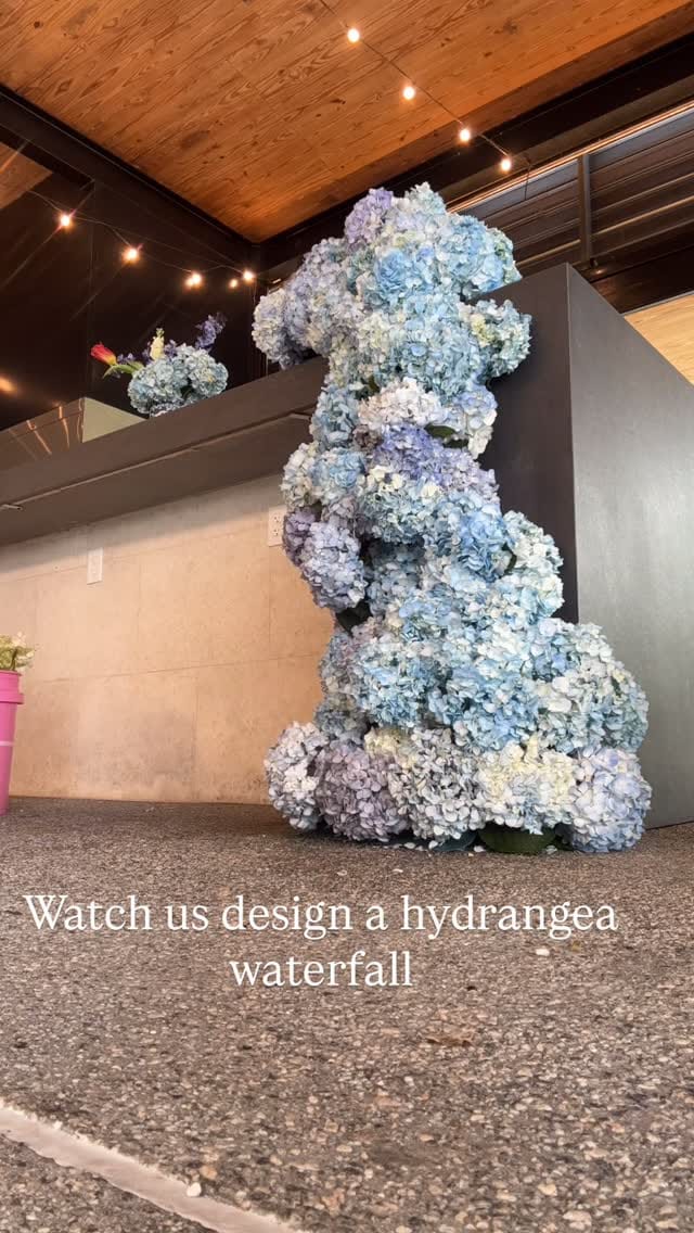 Post 1 by Lakeland, FL Wedding Florist: Taylormade Floral Design on Instagram (video)