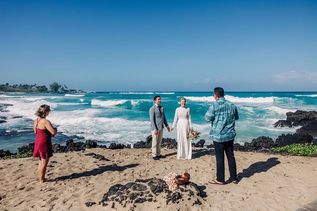 Post 10 by Big Island Officiant in Hawaii on Instagram (image)