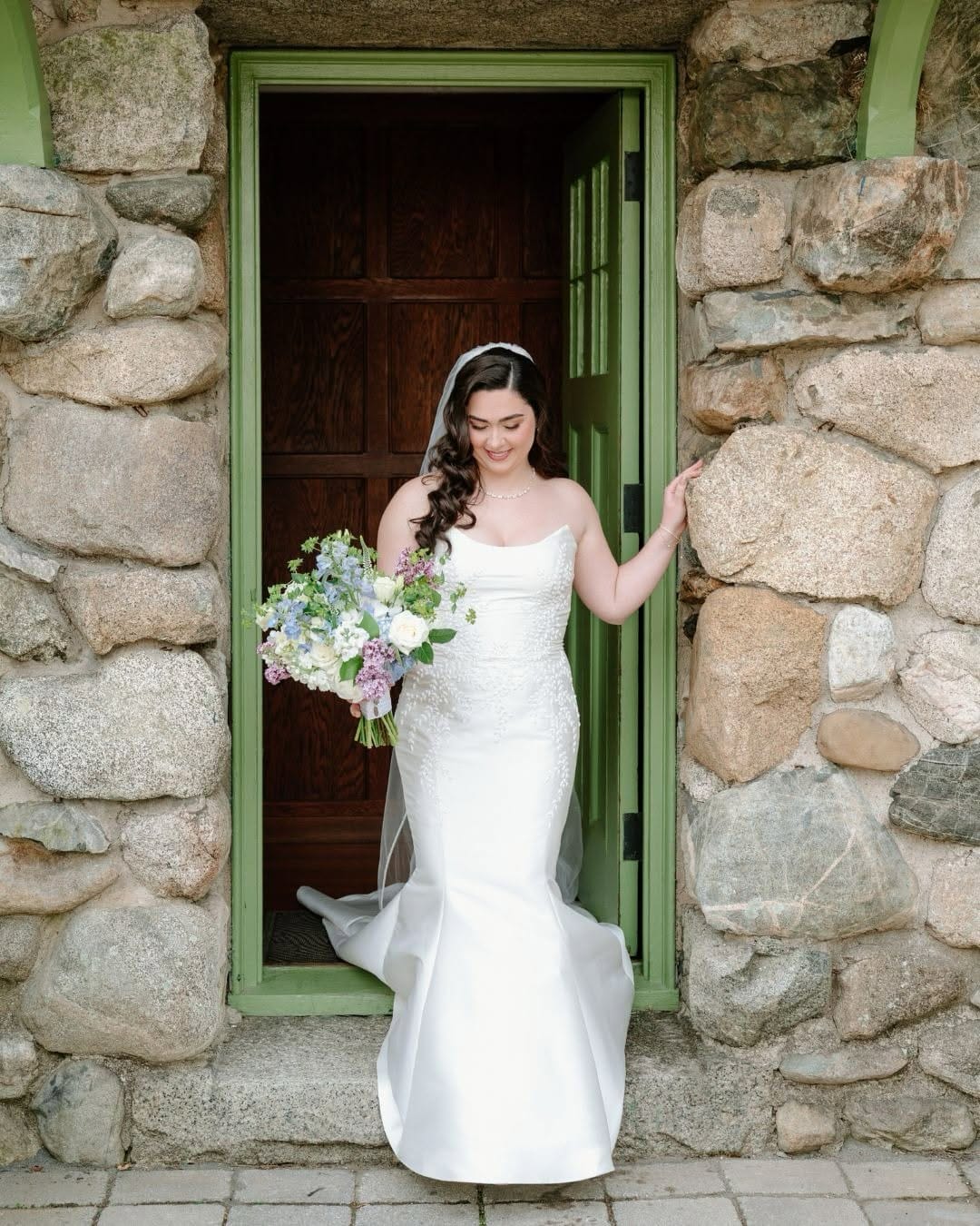 Post 5 by Willowdale Estate - A venue in Massachusetts on Instagram (carousel)