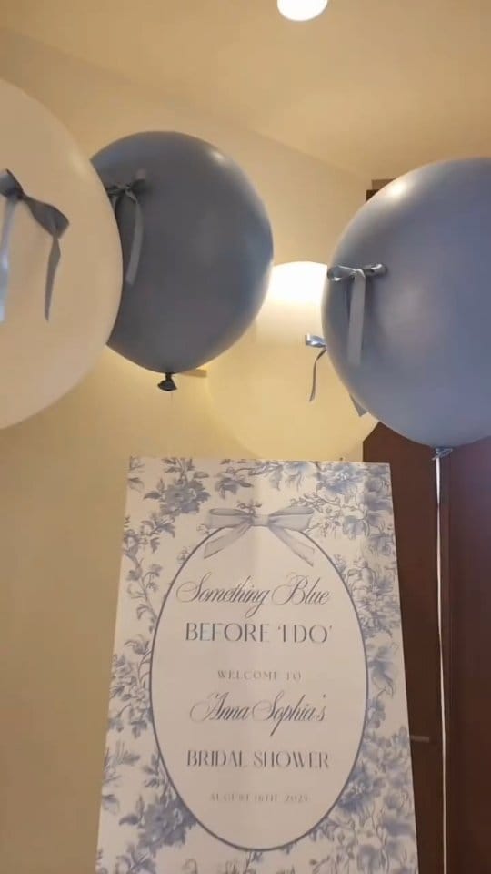Post 3 by My Happy Place Balloons on Instagram (video)