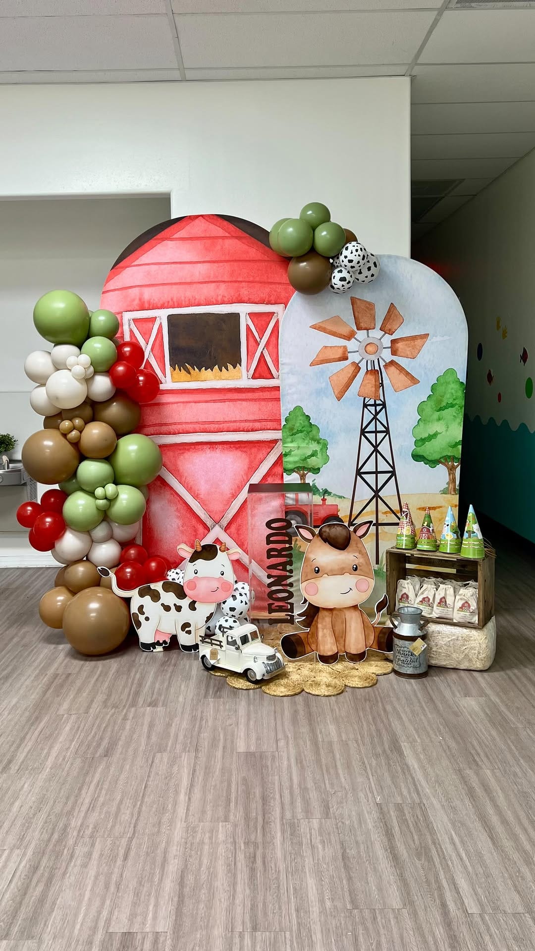 Post 7 by Event planner | Cursos| Decoraciones | Regalos personalizados on Instagram (video)