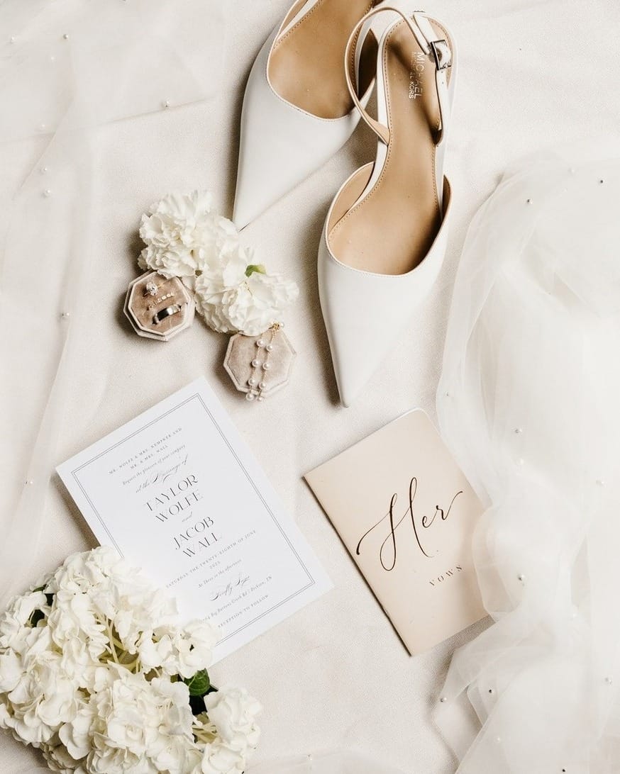 Post 3 by Firefly Lane | Nashville Wedding Venue on Instagram (carousel)
