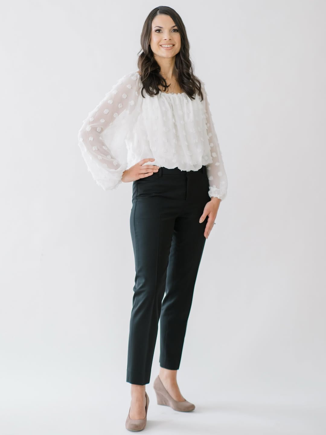 Post 3 by Julie Riley | Boston Wedding Planner on Instagram (image)