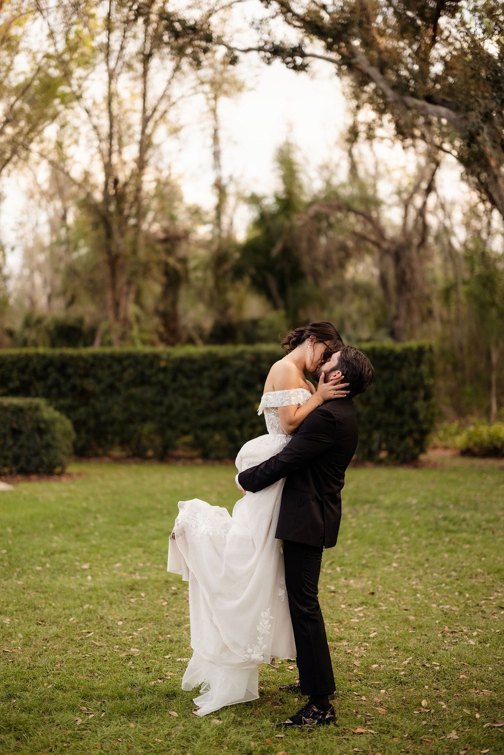 Post 8 by Bakers Ranch Wedding Venue on Instagram (carousel)