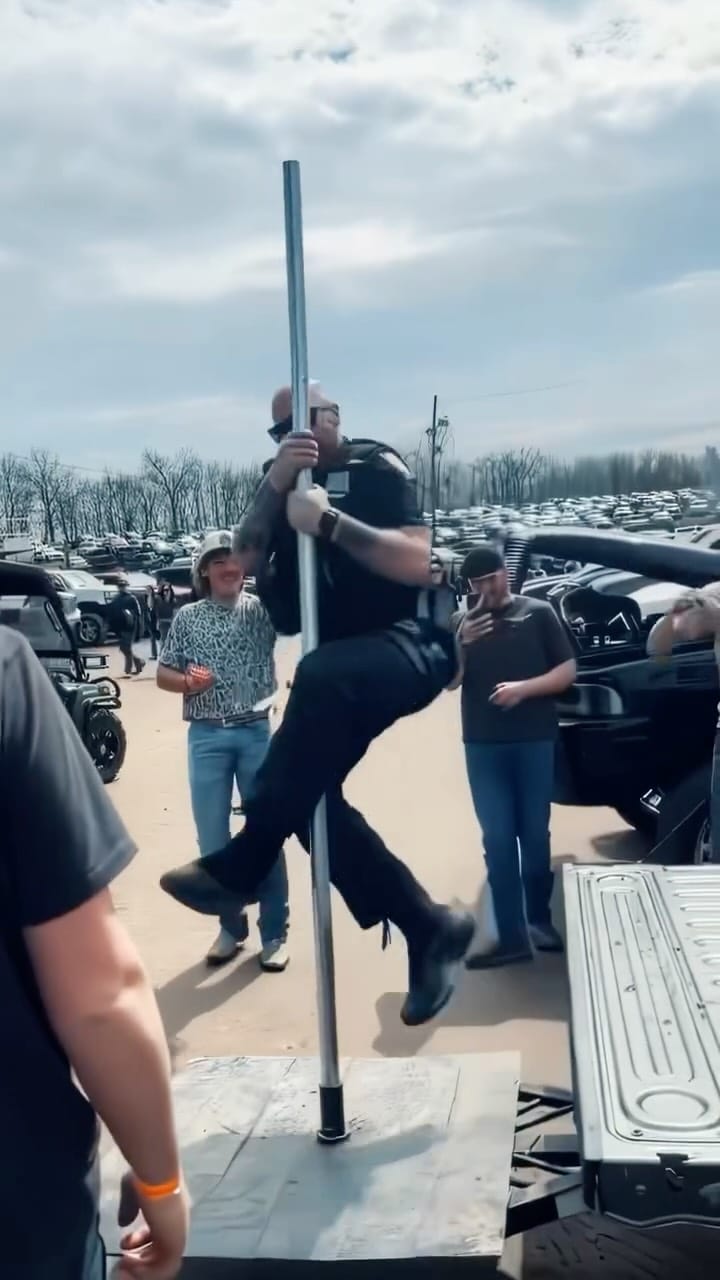 Post 8 by Diesels of New York on Instagram (video)