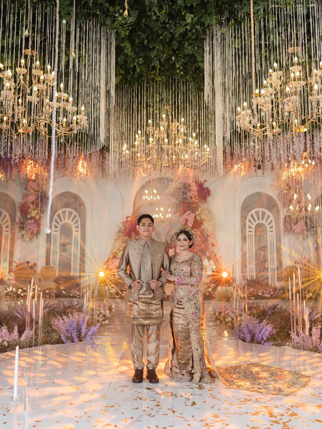Post 7 by Wedding Decorate 🍃💐 on Instagram (carousel)