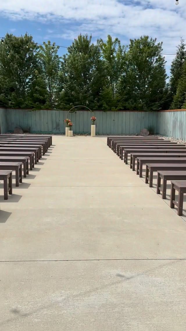 Post 4 by Mojave East on Instagram (video)