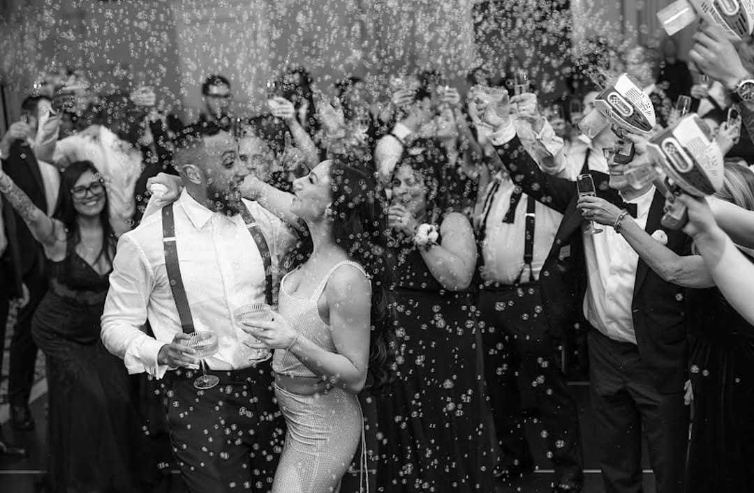Post 5 by Lisa DiBenedetto| New England Wedding Planner on Instagram (image)
