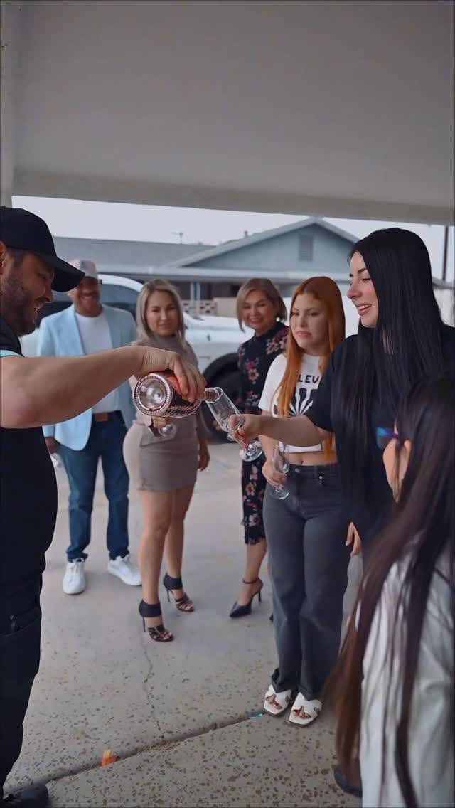 Post 3 by Dreaming Balloons on Instagram (video)