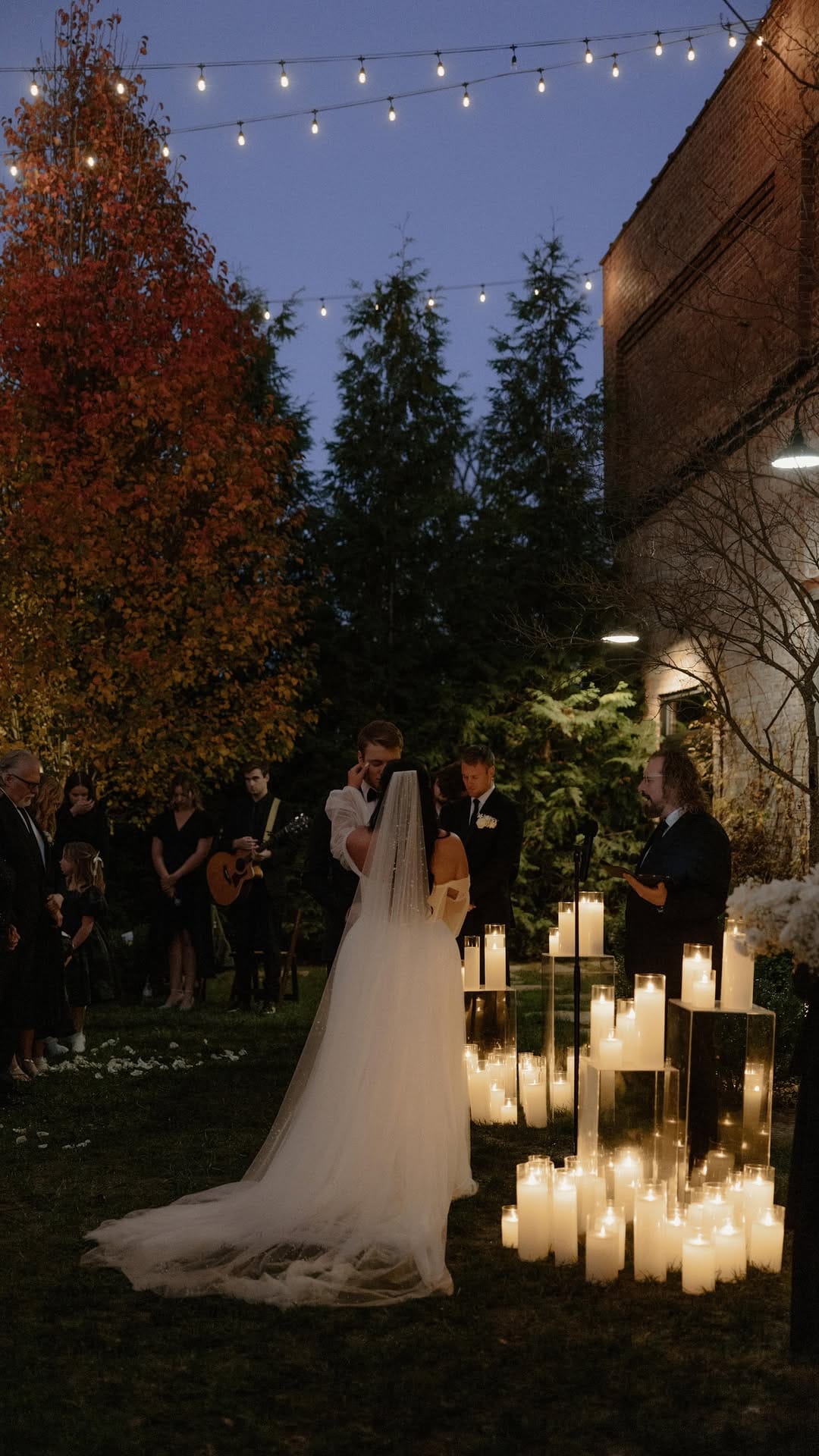 Post 6 by Tailored Events + Co | Illinois Wedding Planner on Instagram (video)