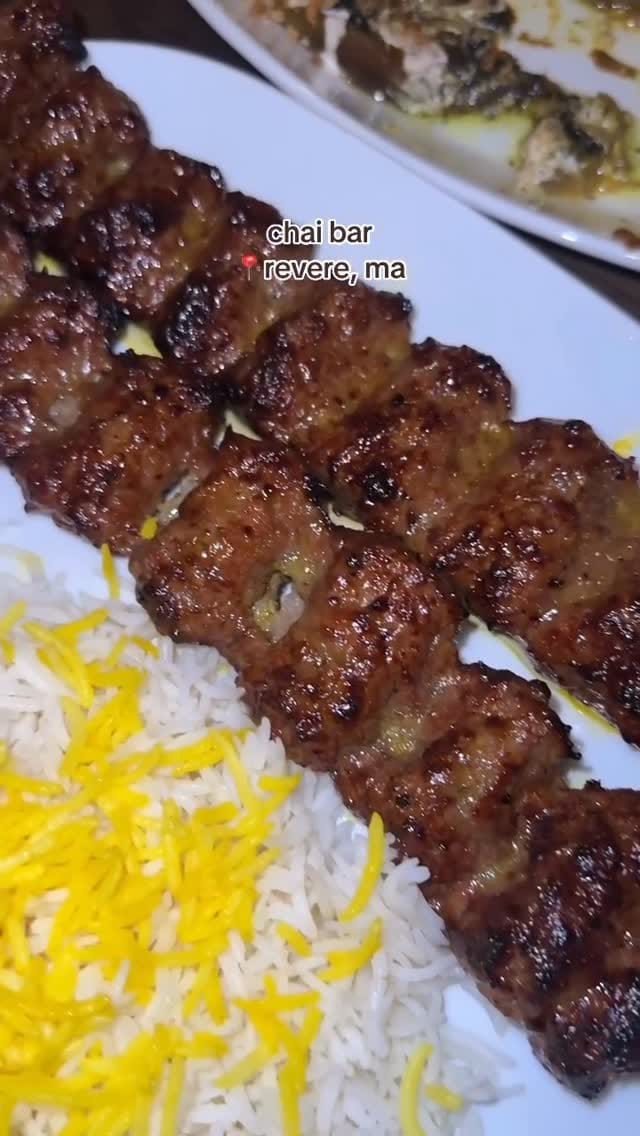 Post 6 by The Persian Pepita on Instagram (video)