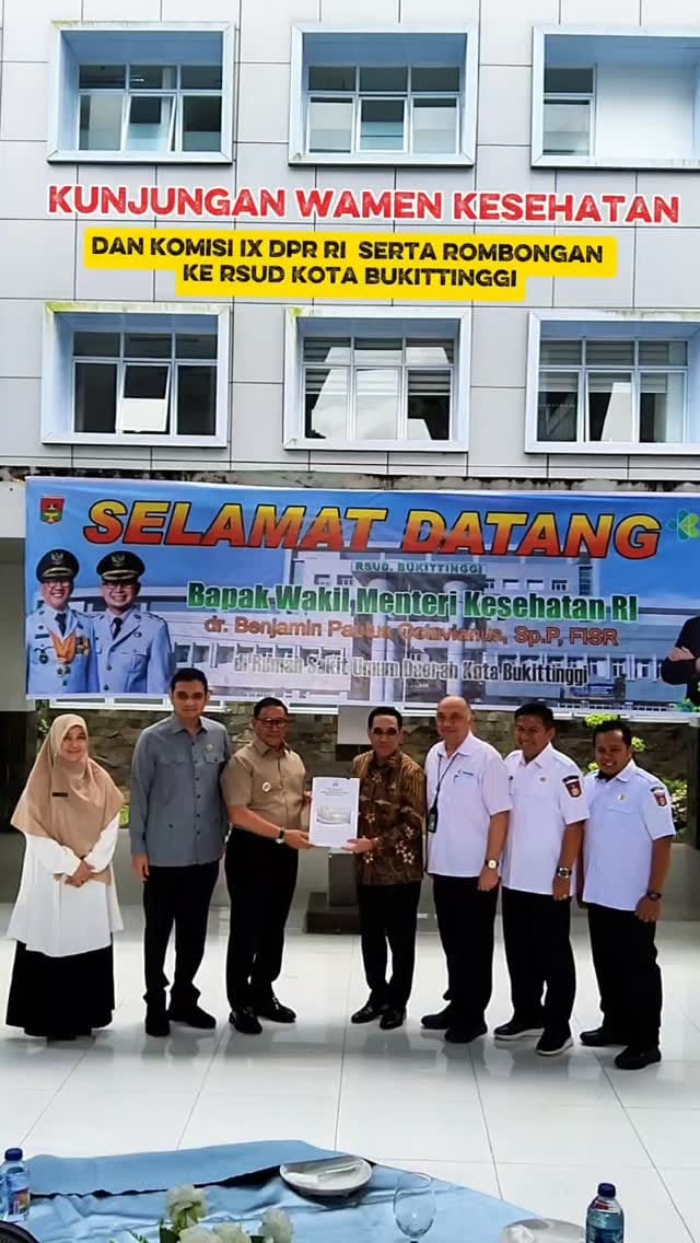 Post 4 by RSUD KOTA BUKITTINGGI on Instagram (video)